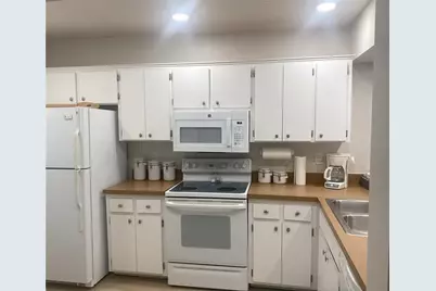 796 Bird Bay Way #Bld 30, Venice, FL 34285 - Photo 4