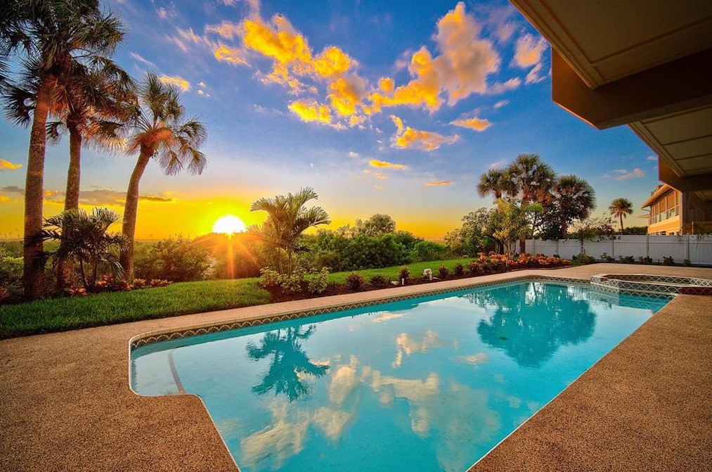 1172 Horizon View Dr, Sarasota, FL 34242