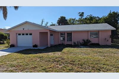 617 Indiana Avenue, Nokomis, FL 34275 - Photo 1