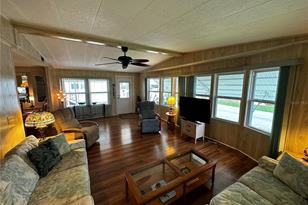 270 Camelot Dr - Photo 4