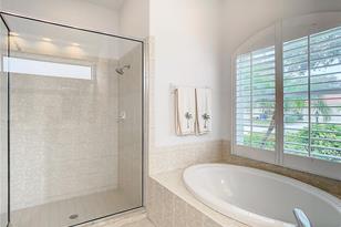 5546 Eastwind Dr - Photo 38