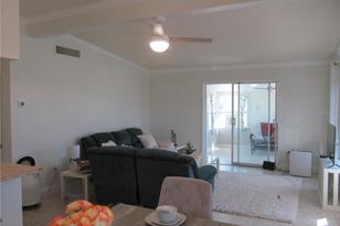 565 Shamrock Blvd - Photo 22