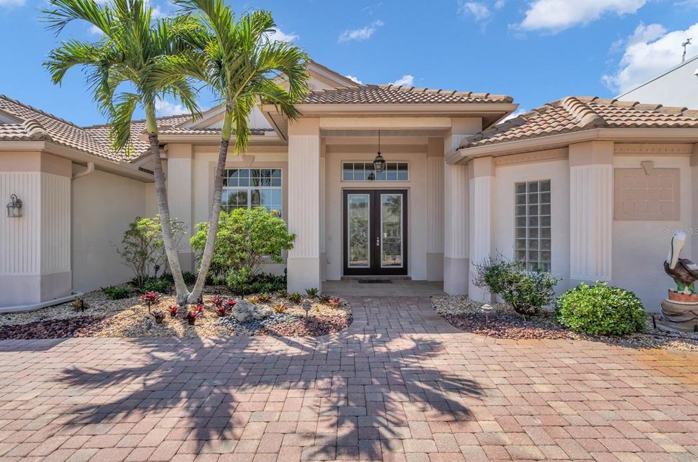 445 Baynard Dr, Venice, FL 34285-3302