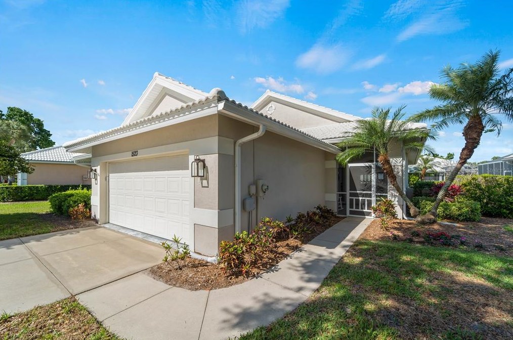 1523 Belfry Dr, Venice, FL 34292-4335