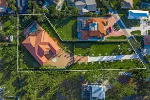 2340 Bayshore Rd, Nokomis, FL 34275 - Photo 70