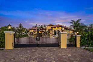 2340 Bayshore Rd, Nokomis, FL 34275 - Photo 8