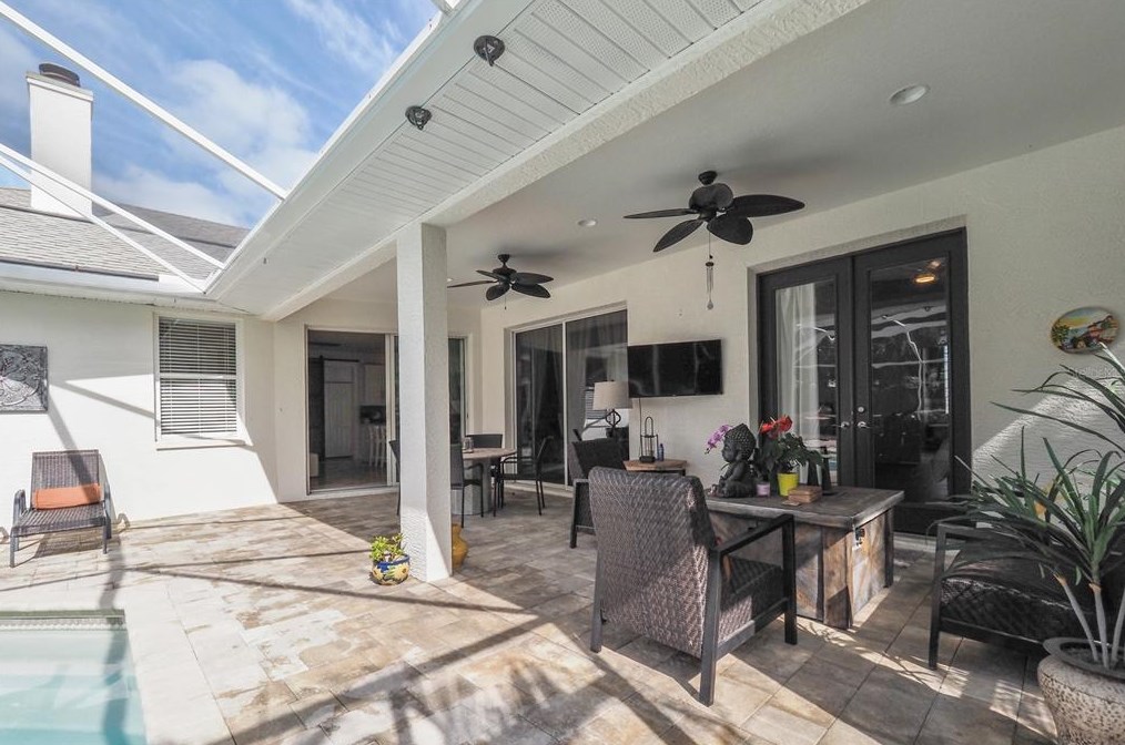 515 Bayside Way, Nokomis FL 34275-3457 exterior