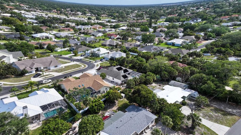 515 Bayside Way, Nokomis FL 34275-3457 exterior