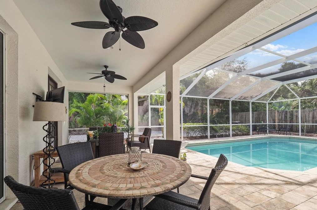 515 Bayside Way, Nokomis FL 34275-3457 exterior