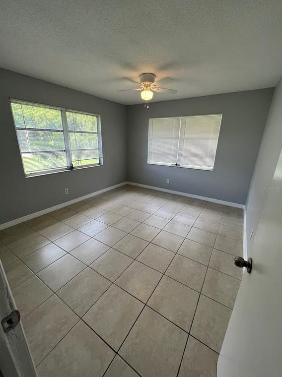 106 Barlow Ave, Sarasota, FL 34232-1428