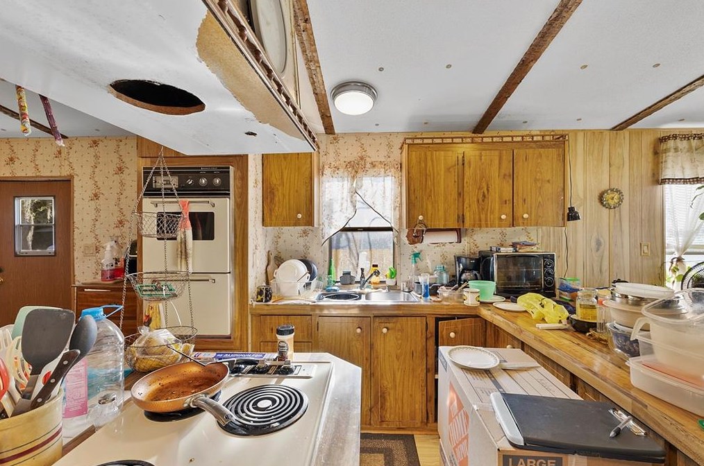 133 Coleman St, Edgewater FL  32141-7312 exterior