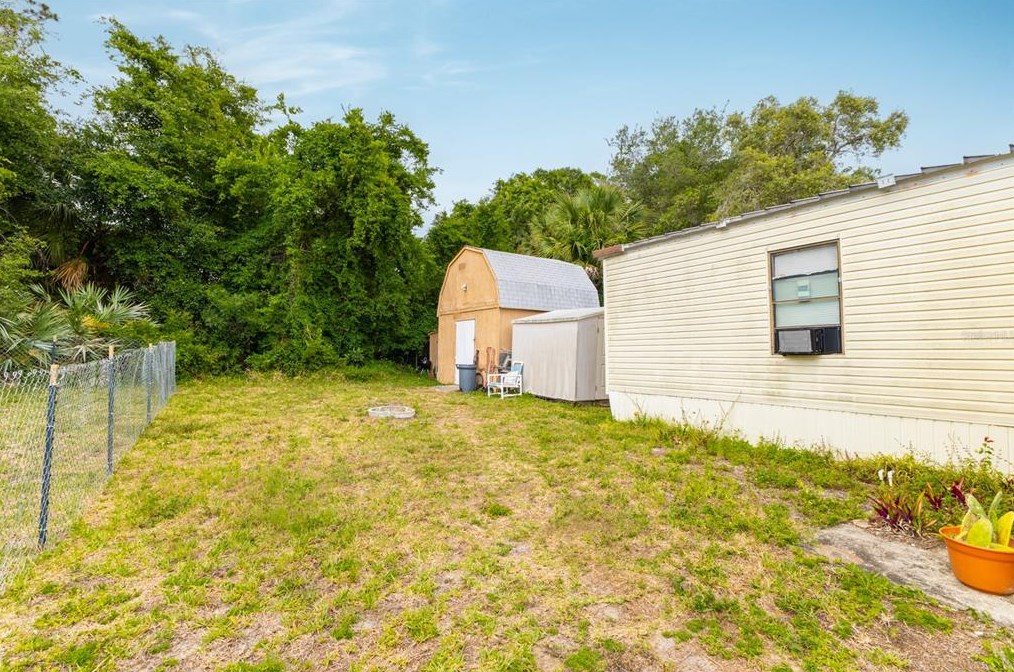 133 Coleman St, Edgewater FL  32141-7312 exterior