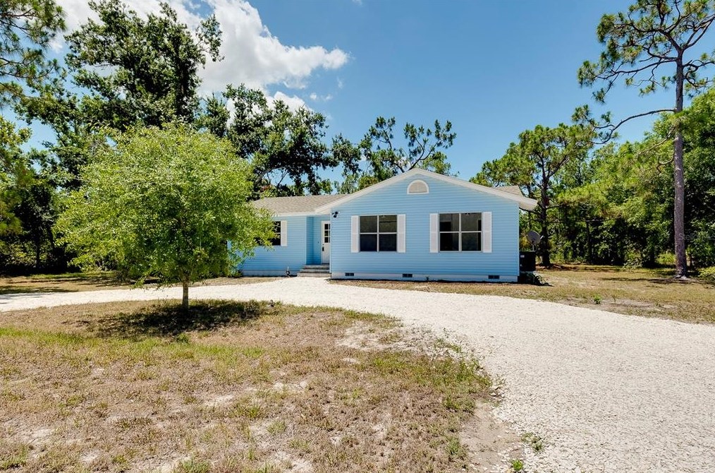 27097 Pasadena Dr, Punta Gorda, FL 33955-2308