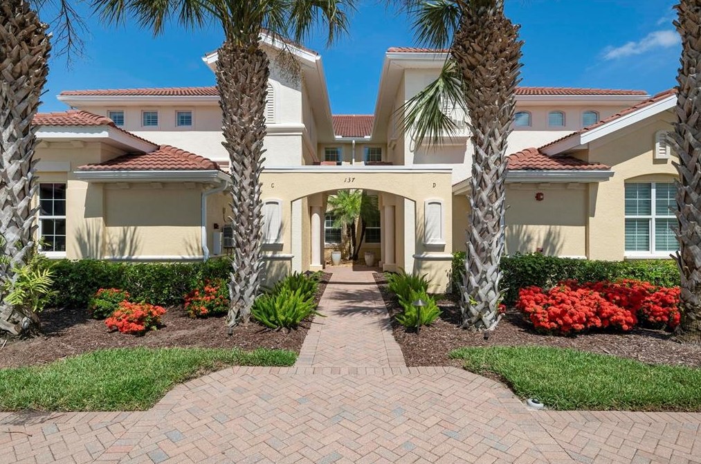 137 Bella Vista Terrace #33c, Nokomis, FL 34275