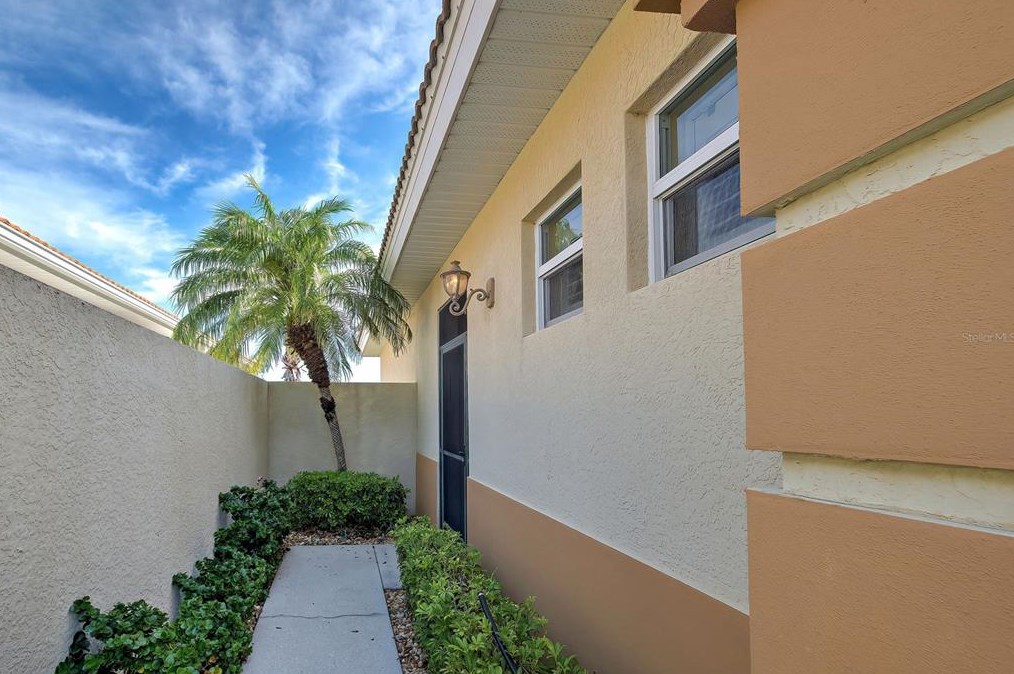 130 Padova Way #48, Nokomis, FL 34275