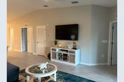 12520 Galapagos Ct. #201, Venice, FL 34293 - Photo 8