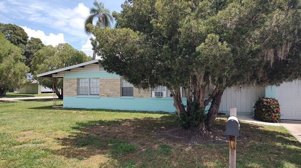 604 King St, Nokomis, FL 34275