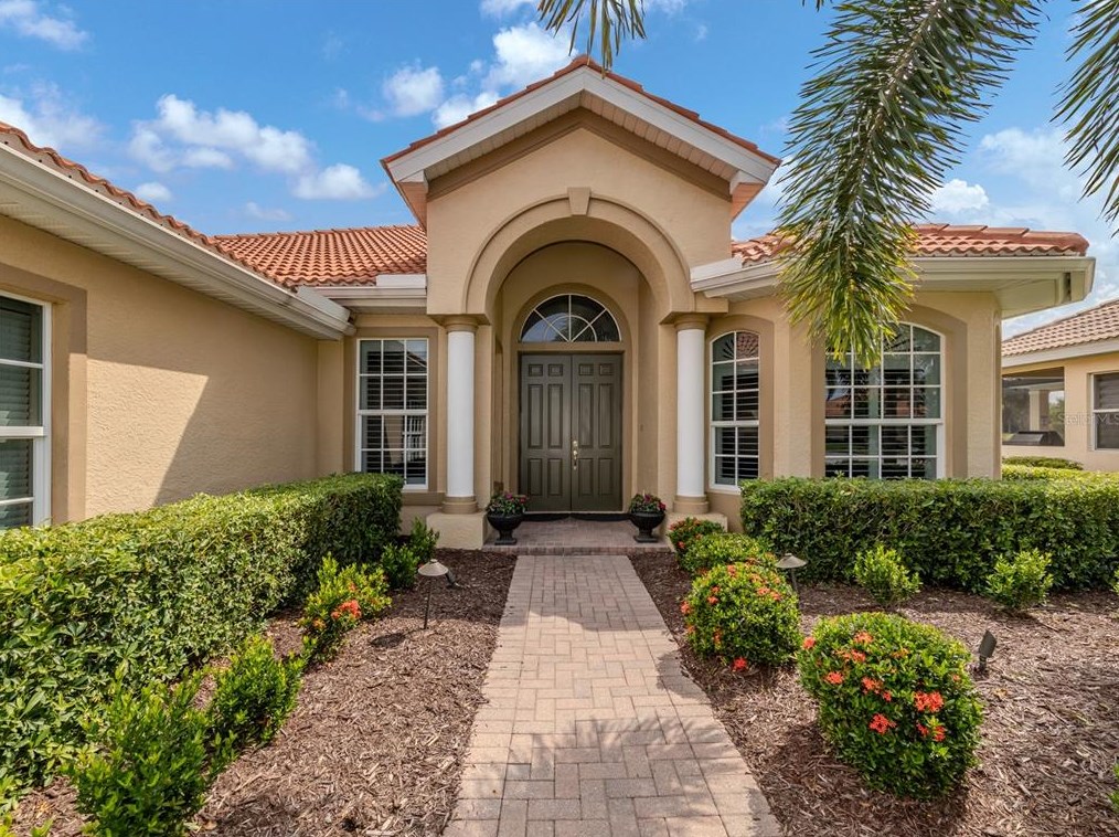 122 Montelluna Dr, Nokomis, FL 34275