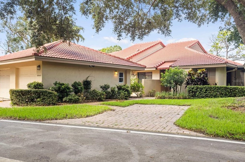 5043 Kestral Park #68, Sarasota, FL 34231