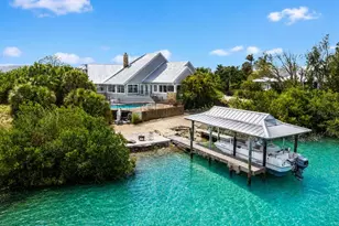 4024 Casey Key Rd, Nokomis, FL 34275 - Photo 2