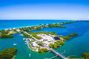 4024 Casey Key Rd, Nokomis, FL 34275 - Photo 76