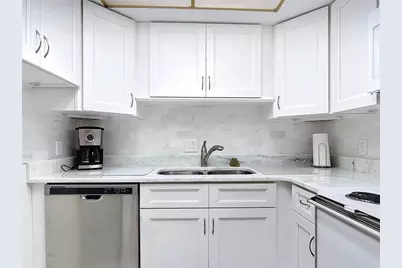 200 Park Boulevard N #103, Venice, FL 34285 - Photo 24