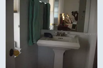 533 Circlewood Drive, Venice, FL 34293 - Photo 10