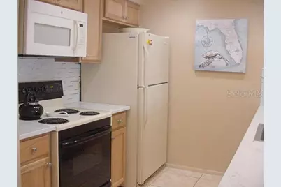 533 Circlewood Drive, Venice, FL 34293 - Photo 4