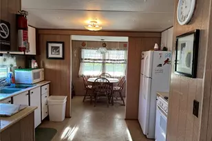 227 Inner Dr E, Venice, FL 34285 - Photo 12