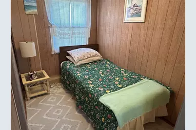 227 Inner Drive E, Venice, FL 34285 - Photo 16