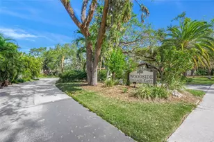 6906 Woodwind Dr, Sarasota, FL 34231 - Photo 2