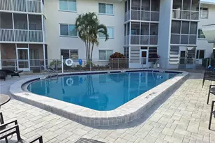 708 Tamiami Trail S, Venice, FL 34285 - Photo 1