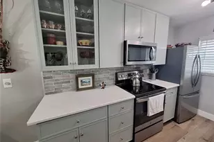 708 Tamiami Trail S, Venice, FL 34285 - Photo 8