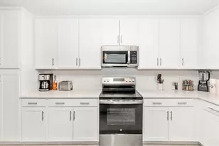 17565 Opal Sand Dr, Venice, FL 34293 - Photo 10