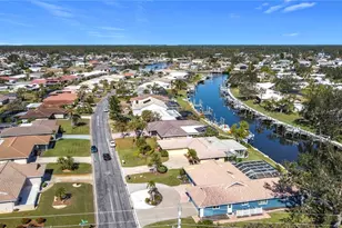 4 Windsor Dr, Englewood, FL 34223 - Photo 4