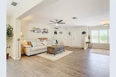 4 Windsor Drive, Englewood, FL 34223 - Photo 12