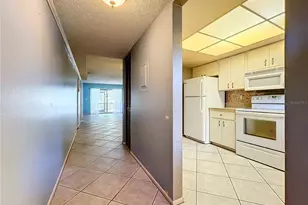 509 Parkdale Mews, Venice, FL 34285 - Photo 6