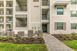 12280 Wellen Golf St, Venice, FL 34293 - Photo 2