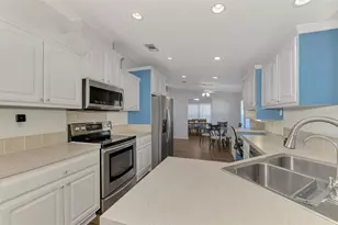 552 Fleetwood St, North Port, FL 34287 - Photo 10