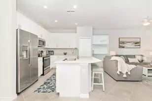 12280 Wellen Golf St, Venice, FL 34293 - Photo 8