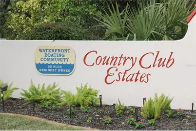 808 S Green Circle, Venice, FL 34285 - Photo 2