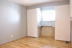 808 S Green Cir, Venice, FL 34285 - Photo 18