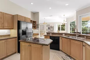 5031 Bella Terra Dr, Venice, FL 34293 - Photo 14