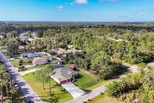 2737 Cottage Ln, North Port, FL 34286 - Photo 10