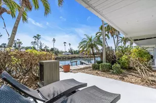 8230 Harborside Cir, Englewood, FL 34224 - Photo 6