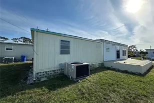 269 Outer Dr, Venice, FL 34285 - Photo 16