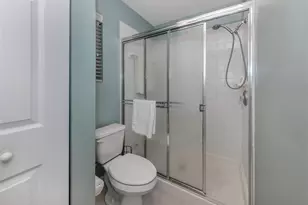 805 Montrose Dr, Venice, FL 34293 - Photo 24