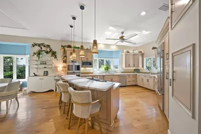 746 Eagle Point Drive, Venice, FL 34285 - Photo 6