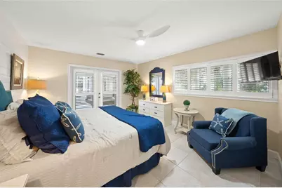 746 Eagle Point Drive, Venice, FL 34285 - Photo 22