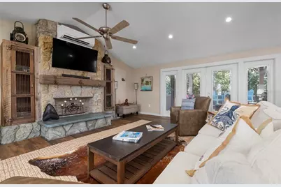 397 Flamingo Drive, Venice, FL 34285 - Photo 14